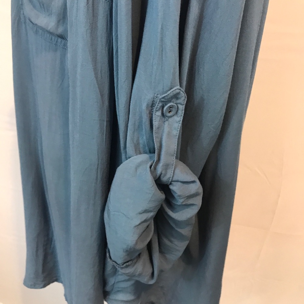 Torrid Button Down Tunic Top A0079 - image 8